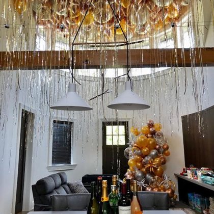 New Canaan Connecticut Balloon Column & Free Floating Balloons