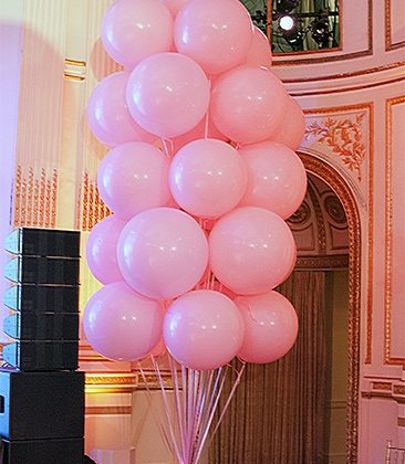 Gigantic Balloon tree