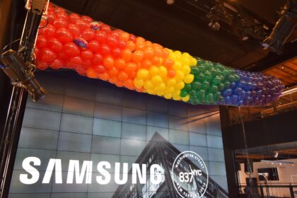 Samsung Color Block Balloon Drop
