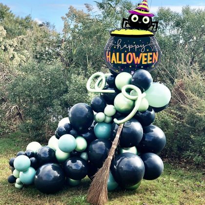Halloween Spider Balloon Sculpture